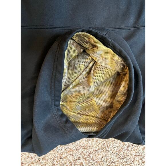 Youth Denver Bronco's Nike 2020 Salute to Service Performance Hoodie, Small - Picture 9 of 9